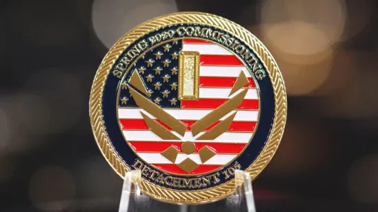 Venta al por mayor de China Aleación de zinc personalizada Logotipo 3D Artesanía en metal Regalo de promoción Recuerdo conmemorativo Ejército militar Plata Oro Chile EE. UU. Reino Unido Monedas de desafío